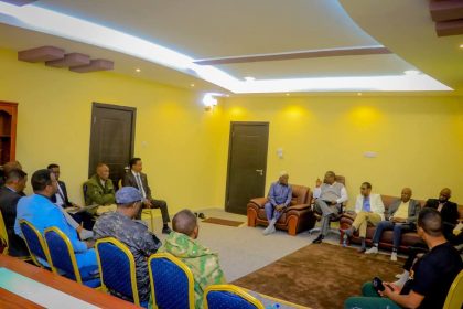 Weftiga Wasiiru Dowladda Amniga iyo Arimaha Guddaha Jsl ka midka yahay ee Guddoomiye ku Xigeenka Baarlamaanku hogaaminaayo oo Shir Muhiima Ceerigaabo ku Yeeshay